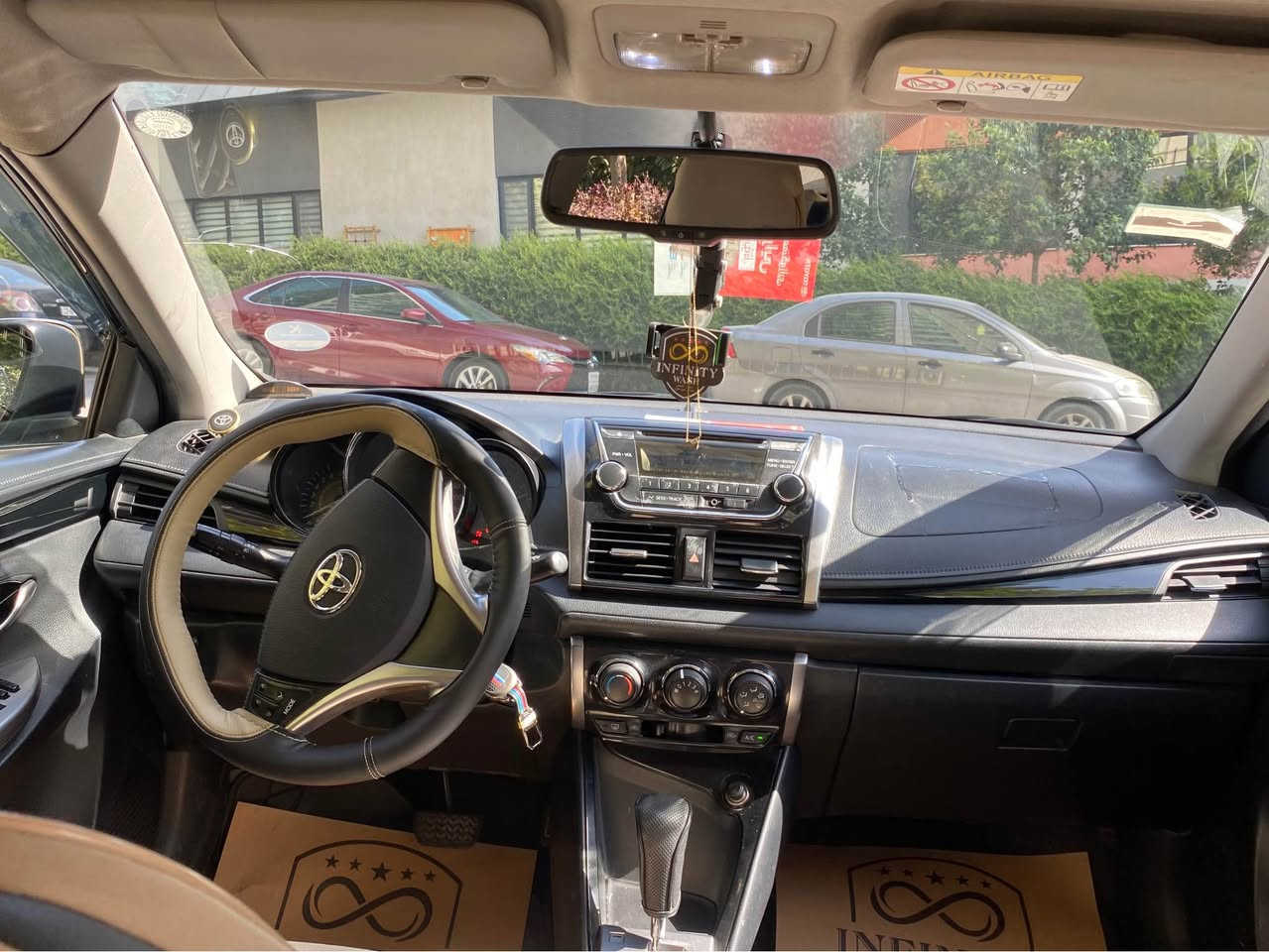 تۆیۆتا یارس ٢٠١٤ سپۆڕت ڕەشی قەتران 
مەکینە گەورە مەرخوب 
پێنج ویلکەپە 
ئاوێنە کارەبای 
ماوای ڕۆشتن ١٠٨٠٠٠
بێ بۆیاخ ✅
١١٧$ گەڵاو مەجالێکی کەم 
*********** السليمانية, العراق
