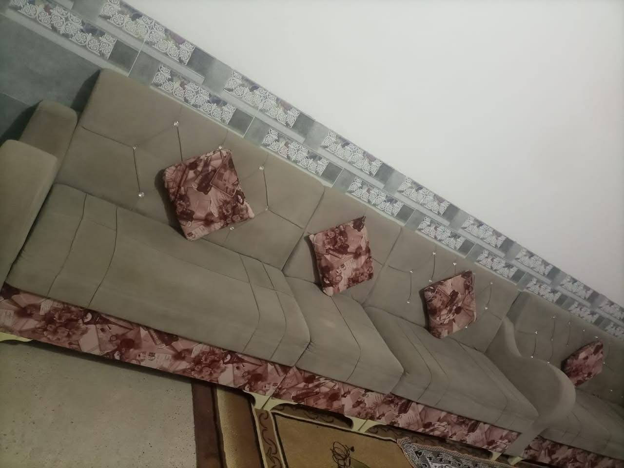 ديوان ٧ متار ١٨٠ وبيه مجال


**إذا كنت صاحب هذا الإعلان وتريد حذفه لأي سبب، رجاءا أرسل رسالة إلى الدعم الفني**