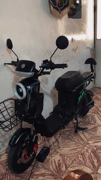 R9 • ٥ بطاريات ٢٢ أمبير • موديل ٢٠٢٦