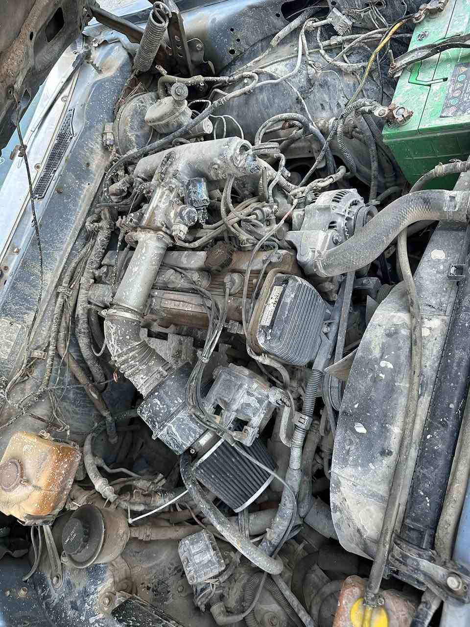 سلام عليكم سياره سوبره 82 مصبوغه عام حداديه مكفول
اكسل مكفول محرك ون جي السعر 45 نظيفه فول
***********
