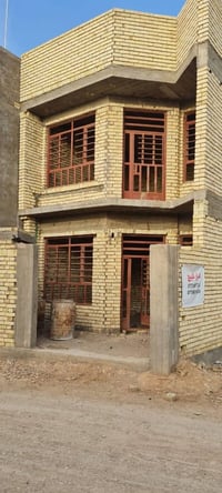 هيكل للبيع بسعر مناسب مدخلين ٤غرف نوم كامل السطح شتايكر تاسيس بواري كا...