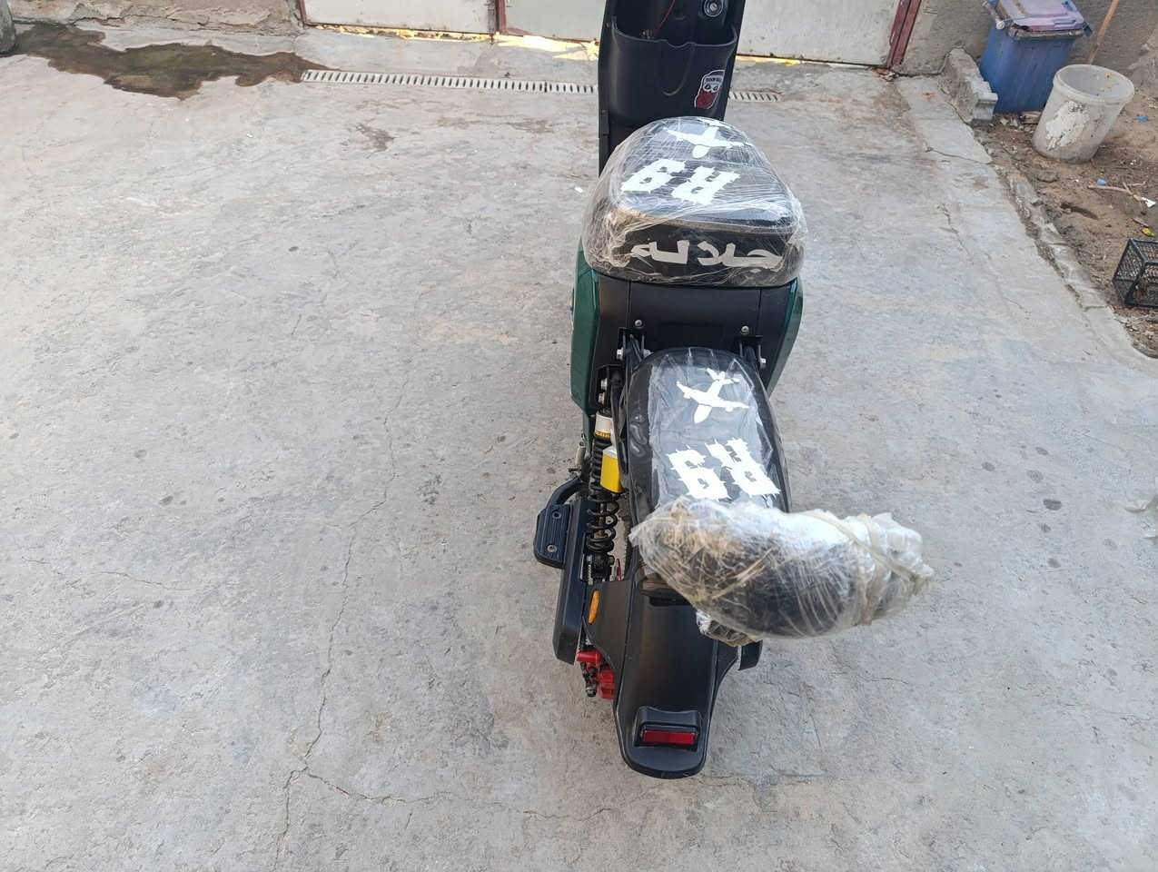 دراجه البيع r9مديل 25 حجم البطاريات 32 دبل اشاره لايت عالي وناصي وسماعات عاليه ربط بلوتوث. اي نقص بل كهربائيات ماكو مكاني بصره الزبير السعر 450وبيه مجال قليل للشراي رقم هاتف ***********
