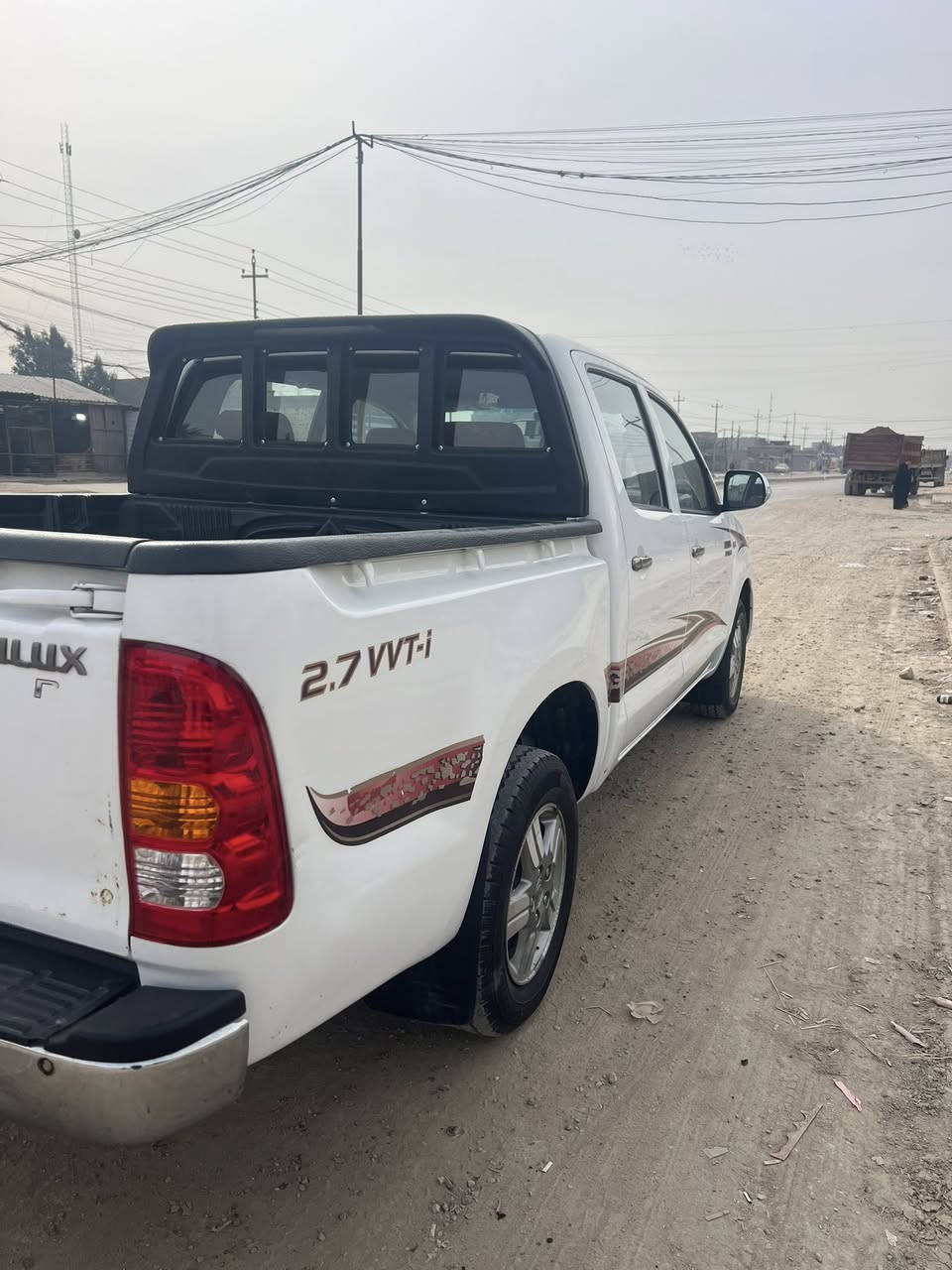 بيكم هيلوكس للبيع موديل 2009مكفوله عدا صبغ في البدي السعر 150رقم ***********
