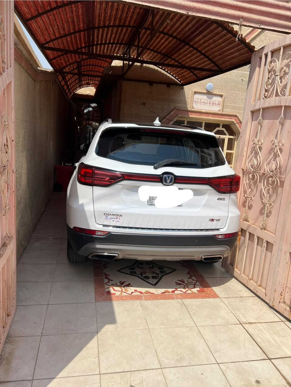 السلام عليكم شانجان cs75 بلس فول مواصفات    
بيها بابين صفحة السايق صبغ الباقي مكفولة السيارة 
مطلوبة للشركة 11مليون  
اني اريد12 مليون 
ب شهر تسديد للشركة ٦٠٠ 
بدون كفيل مجرد نروح للشركة ينطوك وكالة قيادة 
من تخلص اقساط تتحول ب اسمك 
شركة البخيت ب دورة 
الاتصال ***********
