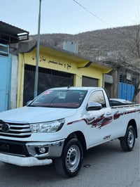 هايلوكس • ٢٠٢٢ • فول مواصفات