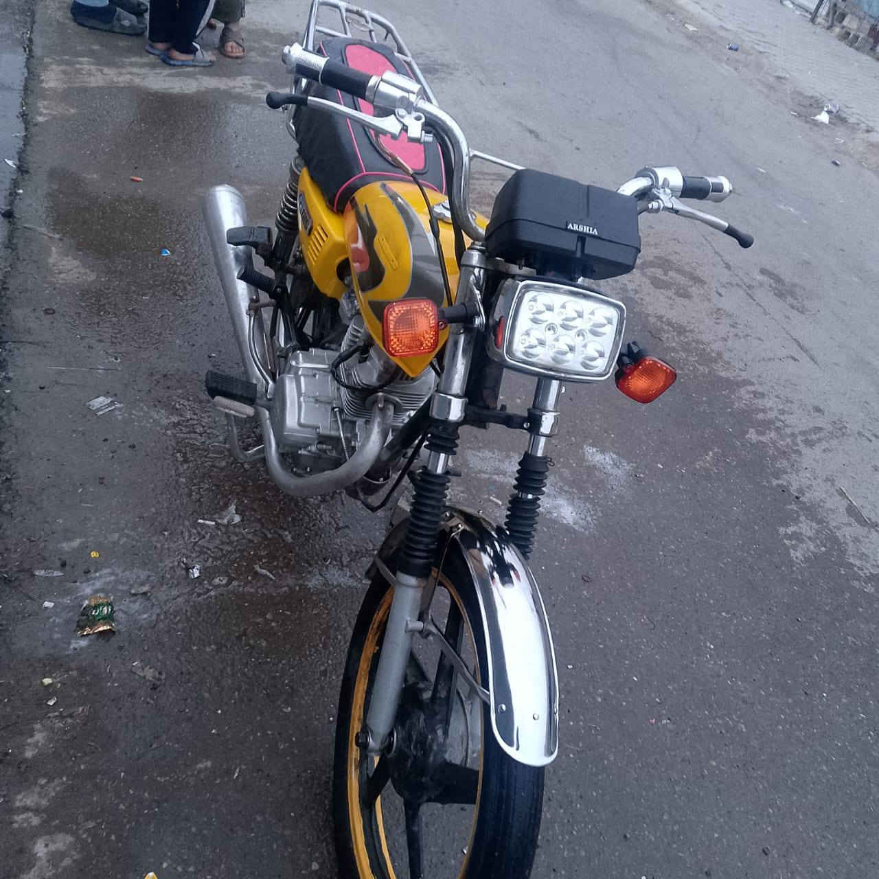 تايكر موديل 20 أوراق 
بغداد الحسينيه ***********
300
