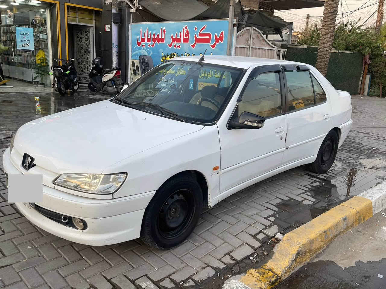 بيجو ٣٠٦ موديل ٢٠٠٢ باسمي كير ومرك ممتازات والكشر حسب الصور تبريد شغال  السعر ٣٤  مكاني 
بغداد البياع 
***********
