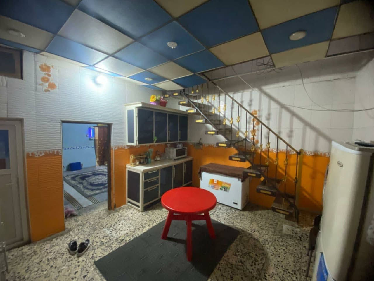 بيت للبيع مساحه 100متر
طابو صرف حي ميسان قطاع 23

رابع بيت عن شارع كيات وشارع 17

على شارع الجامع

طابقين شيلمان نظيف جدا 

الطابق الاول غرفه وصاله ومطبخ وستقبال 

وصحيات داخليه وخارجيه ومكشوفات 

الطابق الثاني غرفتين وصاله وصحيات 

السعر 140 مليون مع مجال 

مطلوب 20 مليون 

يعني تدفع 120 والباقي نقد

مكتب عقارات حي ميسان باداره ابو علي الخالدي 

موقع المكتب حي ميسان شارع كيات قبل تقاطع شارع بوريات 

او الاتصال على الرقم التالي

***********

***********
