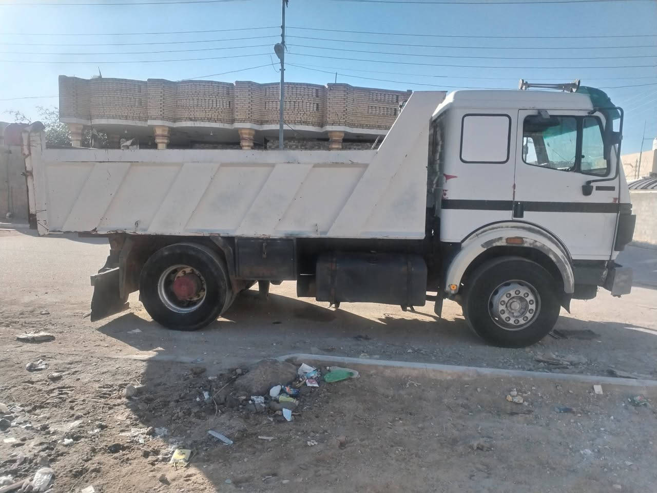 السلام عليكم البي فرنسي ورك امامي خلفي جوبلس البيع مكينه اثمانيه عادي كير فافون مجموعه جيه  سنويه ٢٧ بسمنه مشروع وطني***********
