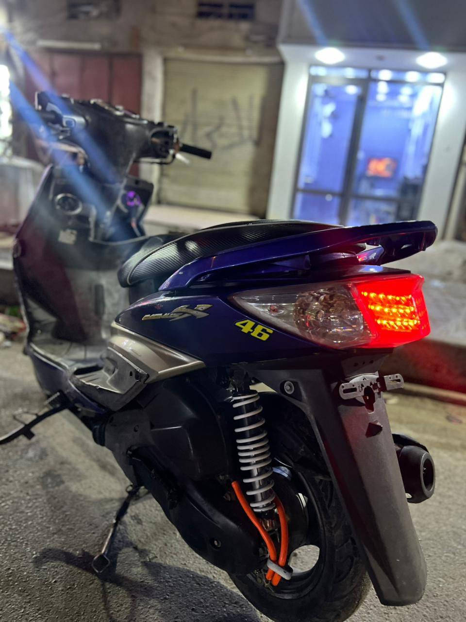 سلام عليكم دراجه سكنس فحل كوري نوزل دراجه خير من الله مابيه اي نقص نكره بي وكت كله بلادي كله شغالهه
سعر خاص رقم ***********
