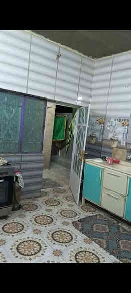 دار للبيع مساحه ٢٤٠ متر طابقين يحتوي عل ٣ غرف نوم طابو زراعي سند ٢٥ عنوانه قريب العلويه شريفه سعر ٩٣ قبل للتفاوض ***********
