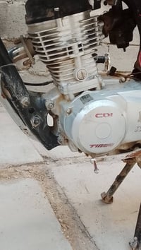 اخوان دراجة تايكر موديل 2020 دراجة  نضيفة خير من اللة ما بيها نقص بس د...