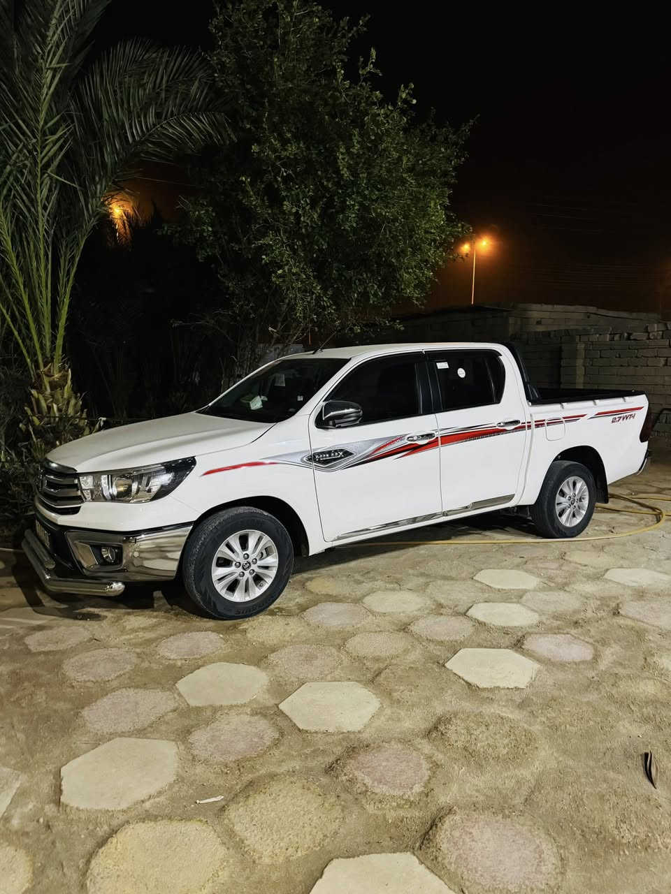 ‏سلام عليكم بكم 24 فول مواصفات سيارة رقم سليمانية سيارة جديدة وحلوة ماشية 50البصرة الدير مكاني اتصل***********
