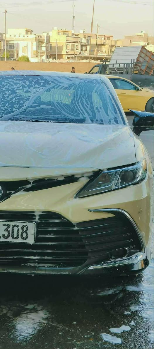 كامري2022 هايبرد  للبيع Hybrid🛡
مواصفاتها كشنات جلد شاشة كبيرة تحكمات ستيرن بصمة بيبان بصمة لايت زنون لايت لد نهاري تبريد قطعتين نظام eco sport مكينة 2500 هايبرد سايد بريك بصمة نظام اوتو هولد مانع انزلاق. كامره صندوق بصمة  داخل جلد لونين 
صور التقرير والفحص  منشوره بالمنشور 
السيارة موديل2022   اصل بشرط تحويل ثاني يوم مكاني بغداد الغزاليه
☎️ ***********
السعر148$
