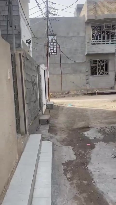 السلام عليكم  بيت الايجار شارع ابو كفه البيت 50 متر  ***********
