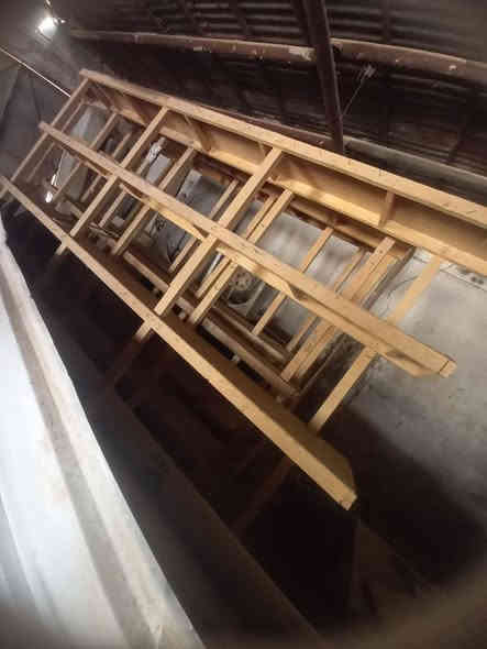 سلامن عليكم مكلف بلنشر رفوف خشب ثقيل خشبهن .باب أول عدد 3 واحدطول 3×2 وللعرض وثاني 2×2.70ولثالث 2×2.80 مكلف بلنشر الرجاء رقم صاحب الرفوف  (***********.₩☆***********)
