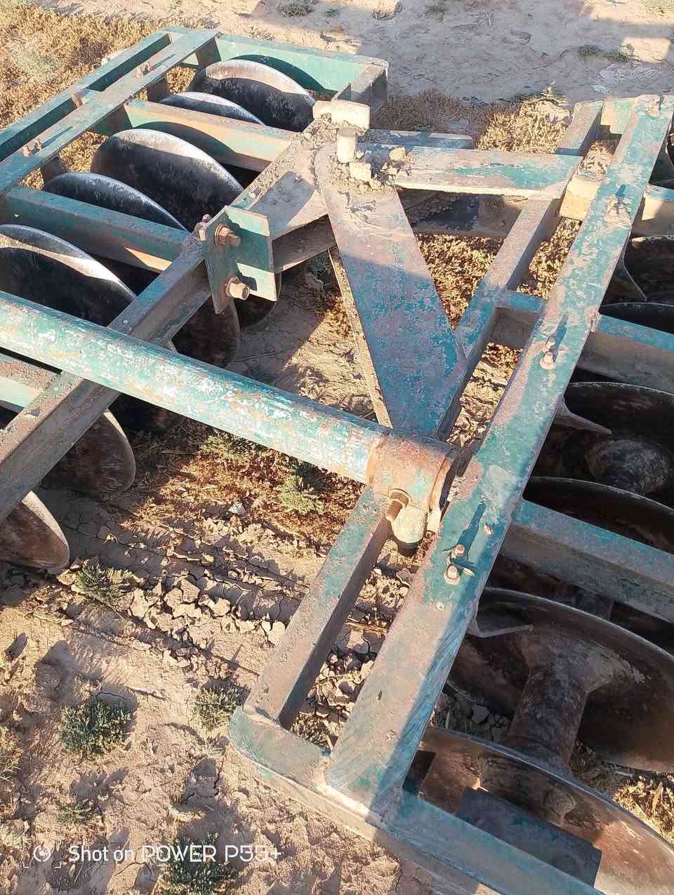 السلام عليكم ورحمه الله وبركاته دسك 16لبيع اخو جديد كراب صفط خير من الله مكان كوت البسروكيه ***********
