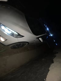 النوع: كيا سورنتو • الموديل: 2016  • اللون: ابيض صدفي  • عدد الركاب: 7...