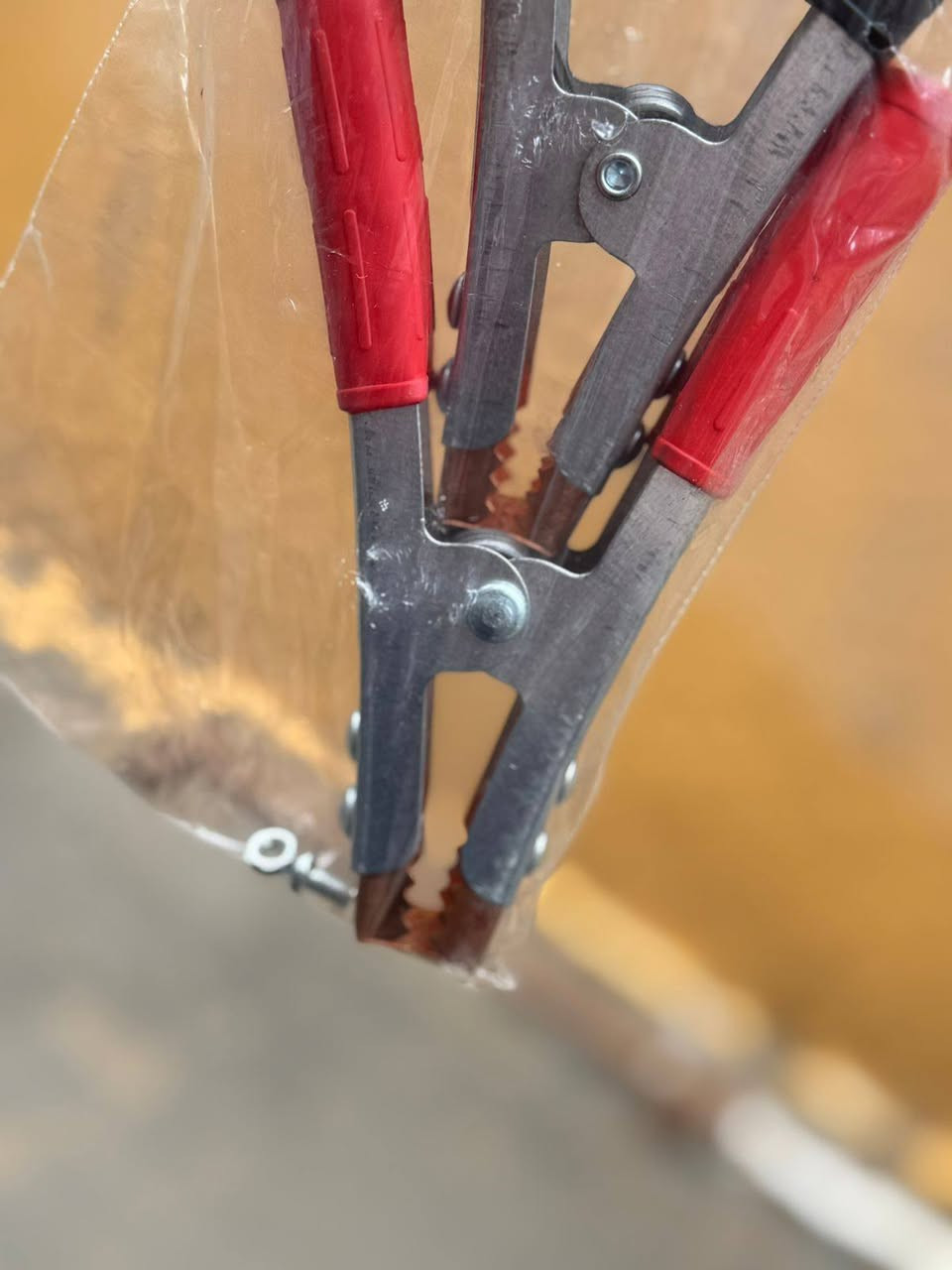 سلام عليكم يتوفر لدينا
جطلات سيار حار بارد رأس نحاس

كميات  للبيع جمله فقط

توصيل إلى جميع المحافظات 

تعبئه كرتون 50 زوج


**إذا كنت صاحب هذا الإعلان وتريد حذفه لأي سبب، رجاءا أرسل رسالة إلى الدعم الفني**