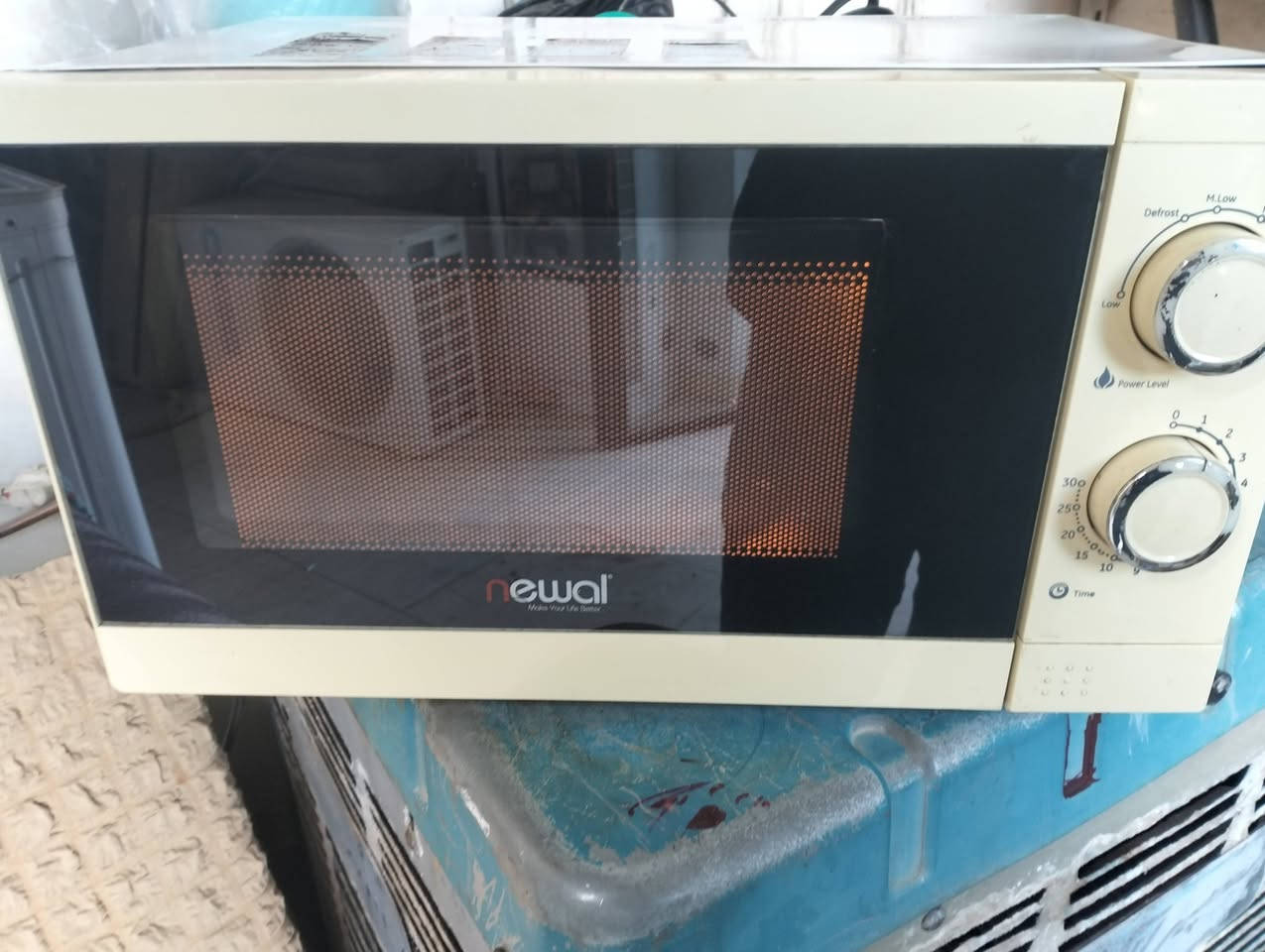 #للبيع 
1_سبالت شغالة و داخليات شغالة
2_غسالات شغالة +مبردات 
3_سنك+محضرات قهوة
4_مايكرويف + أغراض متنوعة 
العنوان كركوك 
الشراي يراسلنة ويدلل


**إذا كنت صاحب هذا الإعلان وتريد حذفه لأي سبب، رجاءا أرسل رسالة إلى الدعم الفني**