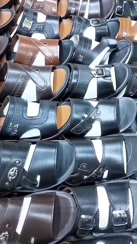 🔴شحاطات بغداد 🔴
لبيع الشحاطات جمله فقط
👌شحاطات اصليه وراحه تدوم
لا تتعب روحك بعد…
كلشي تريده تلكاه يم جملة شحاطات بغداد 👟✨

🆕 موديلات حديثة تناسب كل الأذواق
💯 خامات أصلية وراحة تدوم
💵 أسعار جملة تنافس السوق
📦 توصيل سريع لكل محافظات العراق

📍 العنوان: بغداد – الشورجة – عمارة الرصافي
📲 للحجز وطلب الصور عبر الواتساب
 📞 ***********

🕌 رزقنا الله وإياكم رزق الحلال
