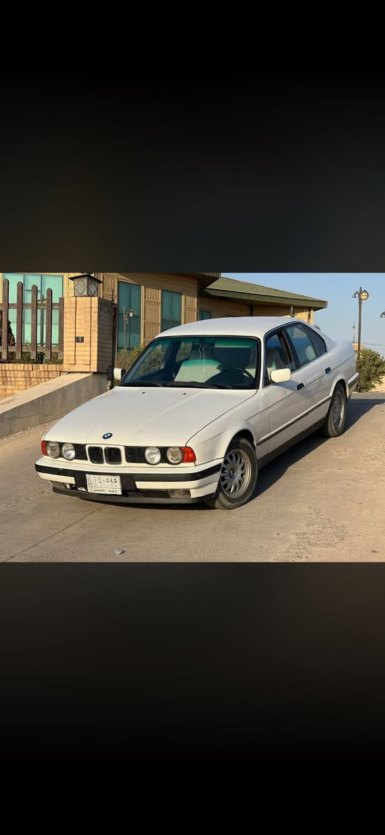 سلام عليكم bmw 525 1991 للبيع كير اوتو مكينه بي خيط بخار  سياره تبريد و تدفيه سياره نظيفه و حلوه بدون مصرف رقم كركوك منتهي فقط بي نص جاملخ مال السائق دواخل لوك كشناته شامو بلاد حيل نظيفه سعره 57 وبي مجال قليل *********** رقم واتساب
