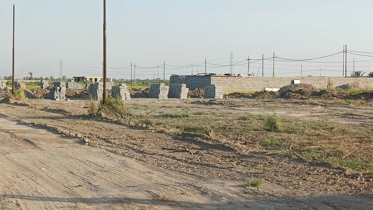 قطع للبيع سند ٢٥ بالمجمع مقابيل الاساله طريق زبيديه نعمانيه الاستفسار
اسعار مناسبه
***********

