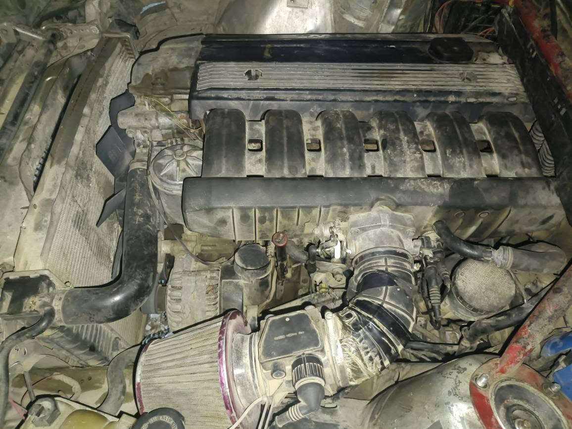 bwm 28$مجال کە م
بیئم زعرە  316 ڕقە م  کرکوک  
مۆدیل 19887 گیری  بە شە رت  مکنە  520     مە کینە  دوکال  اکات  هه موو گیای  بە شە ر ت  ـبە شە رت  تحویل و بڕوا موس 
ژ.م *********** شمشمل, السليمانية
