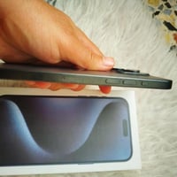 15 برو ماكس ذاكره 256 دبل شريحه بطاريه 86 شرق اوسط مبدل ضهر وكاله والب...