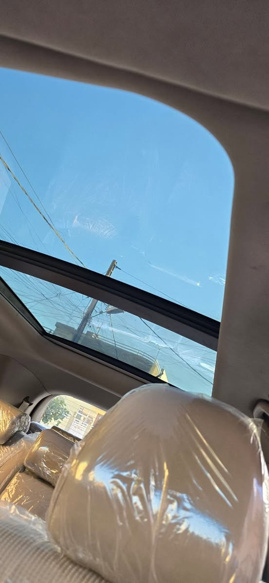 سورنتو خليجي موديل ٢٠١٤أسود فول مواصفات هزه وسنويه جديد ماشية ١٦٣كم بدون صبغ مكان السيارة كركوك رقم أربيل دفتر بانزين موجود السونار موجود مع المنشور للإستفسار الاتصال ***********سعر١٦٨$ قابل للتفاوض
