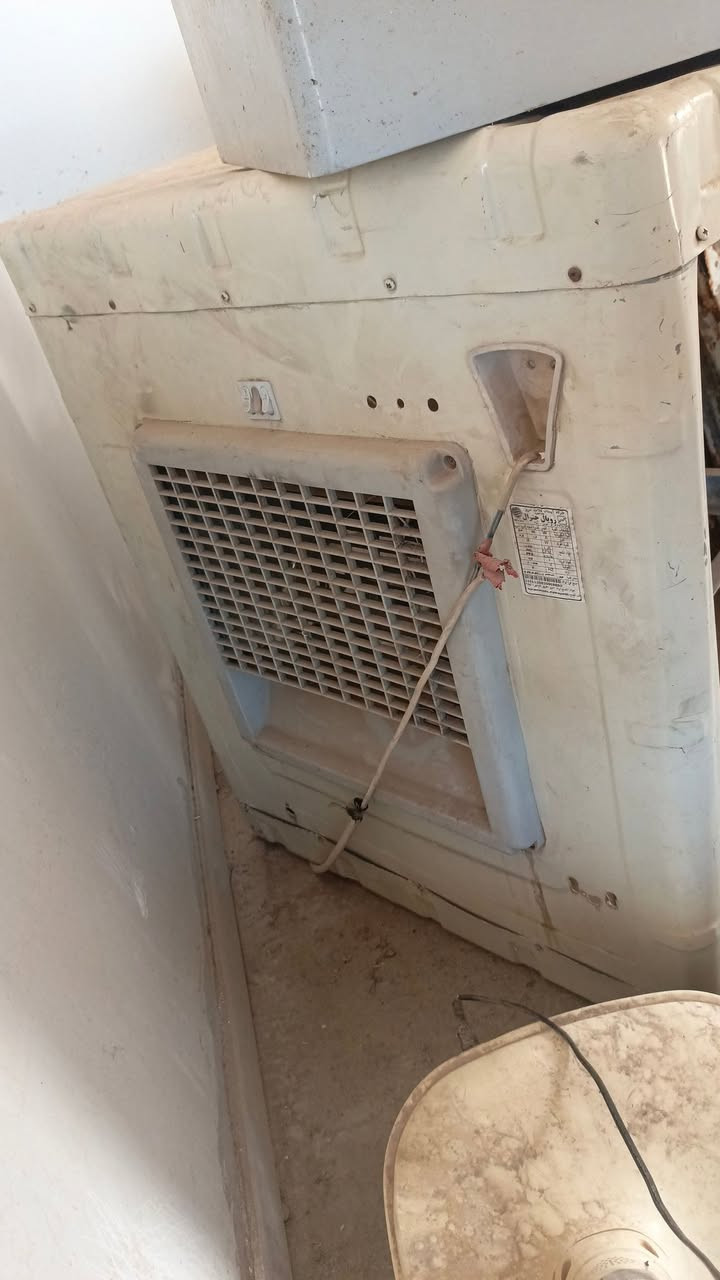 سعرها سعر كشر ب٤٠ الف قفل نضيفه ومابيها شيء مكاني بغداد الثعالبه مستعجله علبيع


**إذا كنت صاحب هذا الإعلان وتريد حذفه لأي سبب، رجاءا أرسل رسالة إلى الدعم الفني**