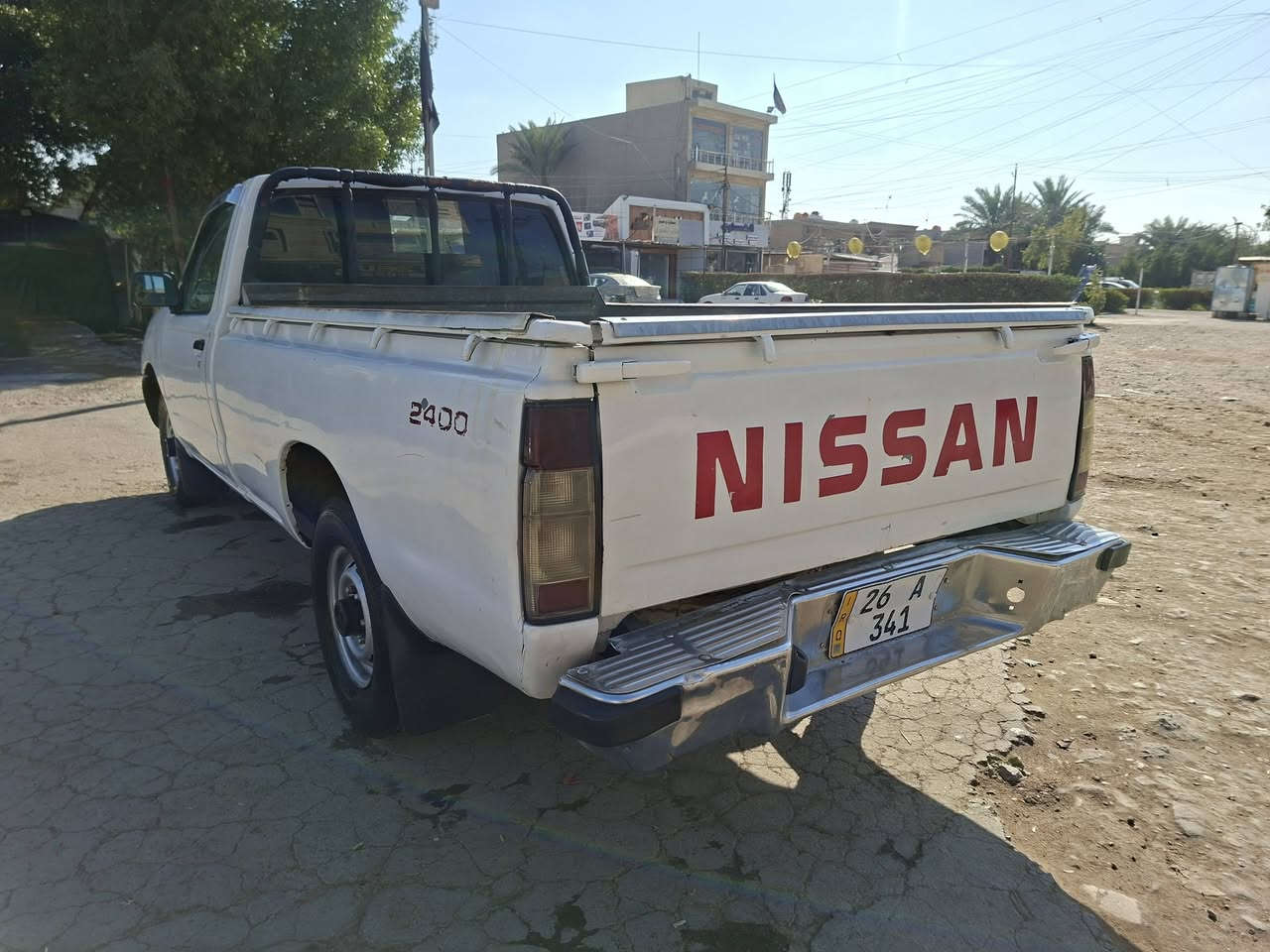 السلام عليكم ورحمة الله وبركاته اخواني بيك اب نيسان تك ٥جنكال للبيع رقم صلاح الدين مميز الإنكليزي السيارة بسمي شرط التحويل سيارة حلوة مال جني مامتعوبه بلاديه السيارة مصبوغه حزام عدا القمارة والبنود مامصبوغ كلشي بالسياره شغال من كل النواحي نواقص السيارة فريز تبريد والمحرك بي بخار فقط تخم تاير جواها شاشه وكامرة اصلي السياره حلوة بالعافيه على الياخذة رايدة ب٦٩ وبيها مجال للشراي للاتصال ***********ابو حيدر عنوان السيديه
