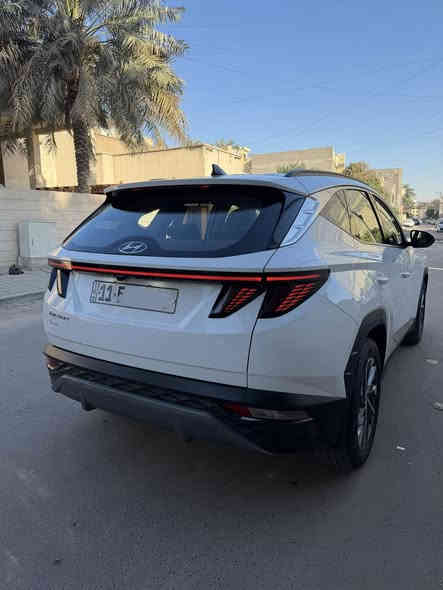 توكسان 2024 خليجي ضمان الاولى 
كل صيانتهه بالوكالة رقم بغداد باسمي 
ماشية 55 الف كيلو هزة وسنوية ورقم جديد تحويل مباشر 
السيارة فول قمارة حديد داخل بيجي وكيجات الكترونيه زنون وبردات ويل 18
رايدهه ب20.600$ 
***********
