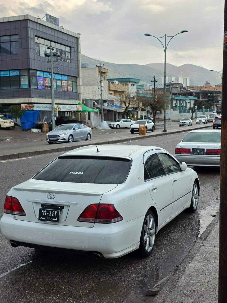سڵاوتان لێبێت 
شاهینە ساخ ١٨٢ ڕۆیاڵ سێ دوگمە گەورە بە گەورە کامل کراوە بە سپۆرت قەپات مواسەفات سلاجە تەبریت مەرکەزی ناوزەرد سیدی بۆکس کوشن هیتەر سێ پەردە کامل جوانکاری بۆ کراوە بۆیاخی ئێرەو ئەوروپاشی نیە گێڕو مەکینەی بەشەرت سەیارەکە نمونەیە
ڕەقەم تەلەفون ***********
سەیارەکە کۆدی هەیە
نرخ..٩١ گەڵا
