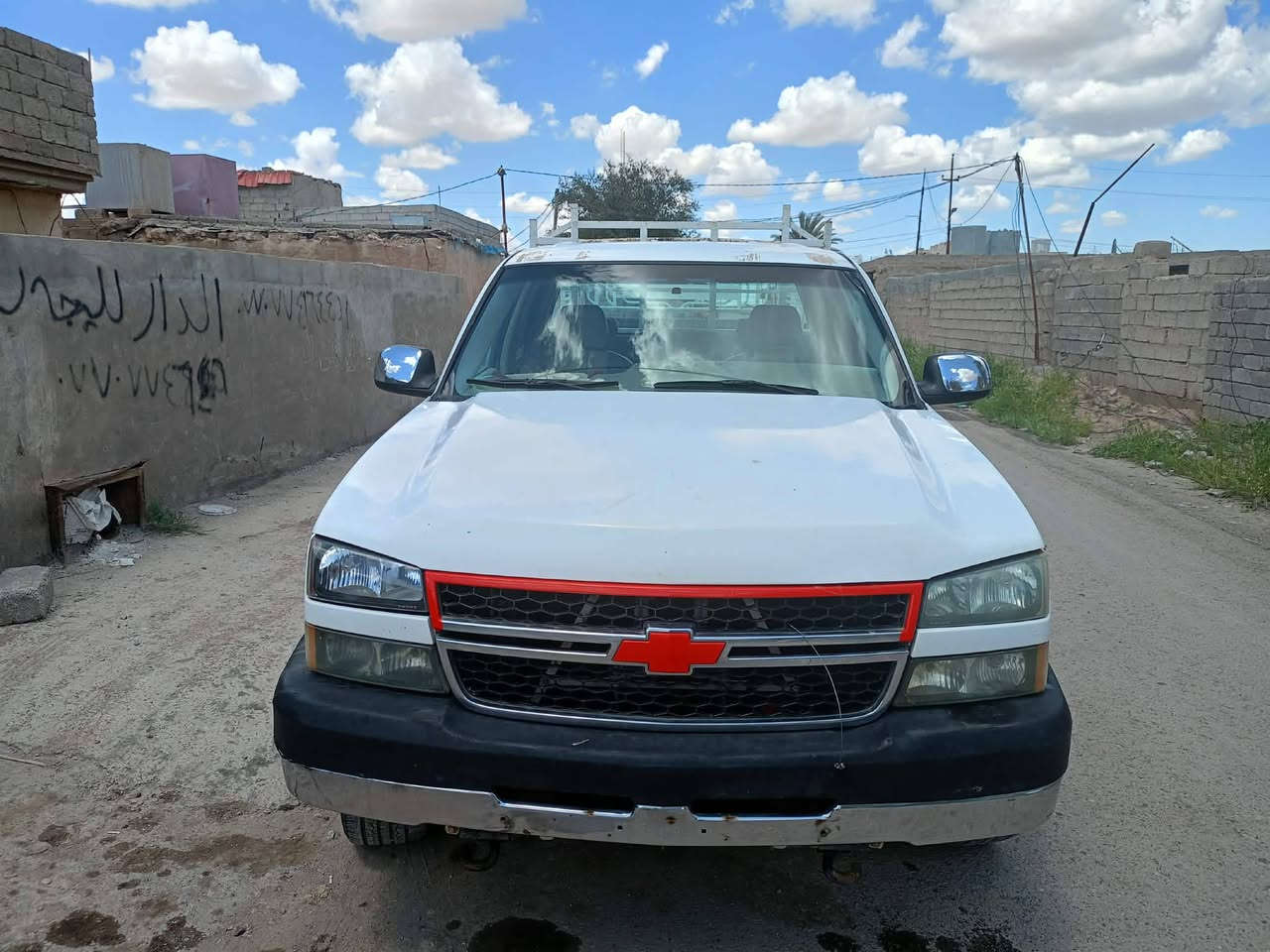 السلام عليكم سلفادور مزاد للبيع  سياره جديده كتاب مزاد موديل 2006 عنوان صلاح الدين تكريت سعر 50 ورقه ***********
