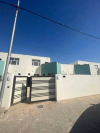 مجمع الكرار • ٢٠٠م • جاهز للسكن