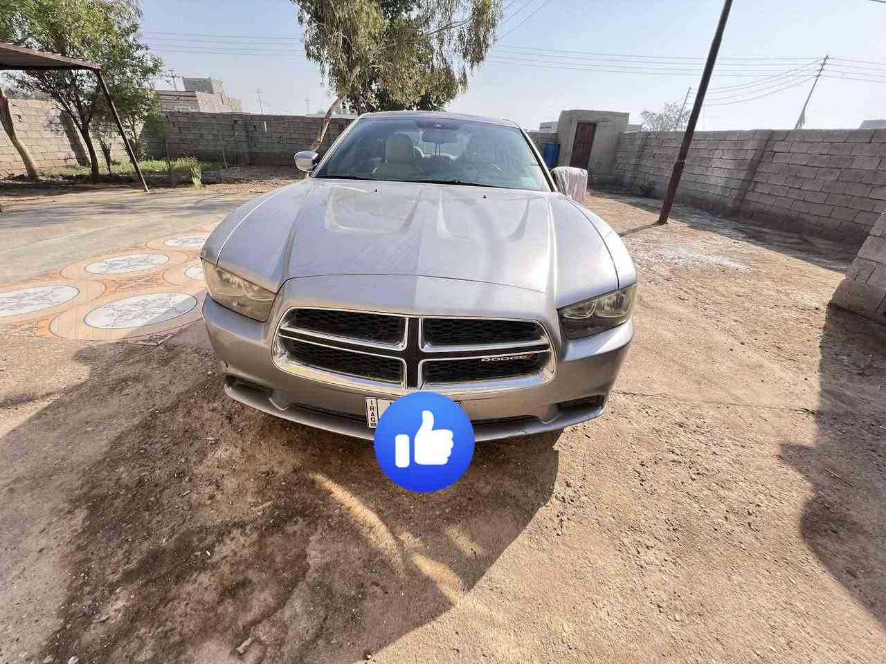 سلام عليكم  سياره للبيع جارجر موديل 14 سياره حلوه نظيفه الالوان العماره السعر 170 هذام اتصل عليه وتدلل ***********
