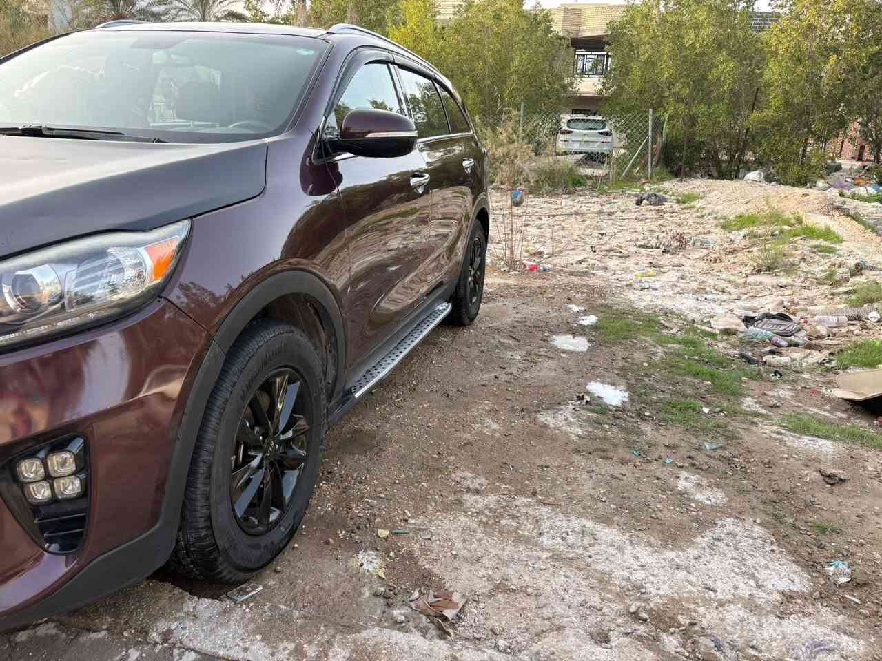 السلام عليكم 
سورنتو 2020 وارد صور الحادث مرفقة بالمنشور مواصفات عادية مو فول رقم اربيل تحويل مباشر مكينة 2400Gdi السعر 185و بيها مجال قليل مكاني بغداد للأستفسار ‭0771 788 0219‬
