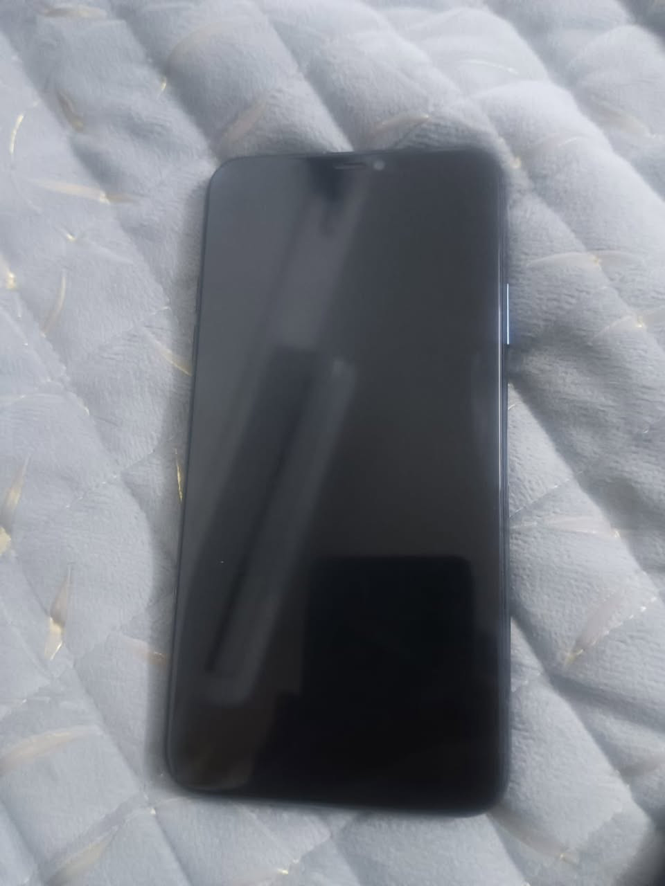 السلام عليكم ايفون ١١ برو ماكس للبيع ذاكره ٢٥٦ بطاريه ٧٥ شاشه مبدل فيس ايدي شغال كلشي شغال ومابي اي مشاكل مكاني بغداد البلديات سعره٢٢٥ وبي مجال رقمي واتساب فقط ***********
