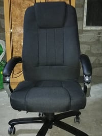 كرسي • بحالة جديدة • الموصل حي الانتصار