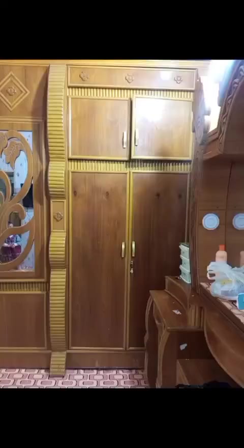 غرفة اخشاب تسكام نظيفه جدا
بمليون و300 وبيه مجال
ميسان حي النداء ***********
