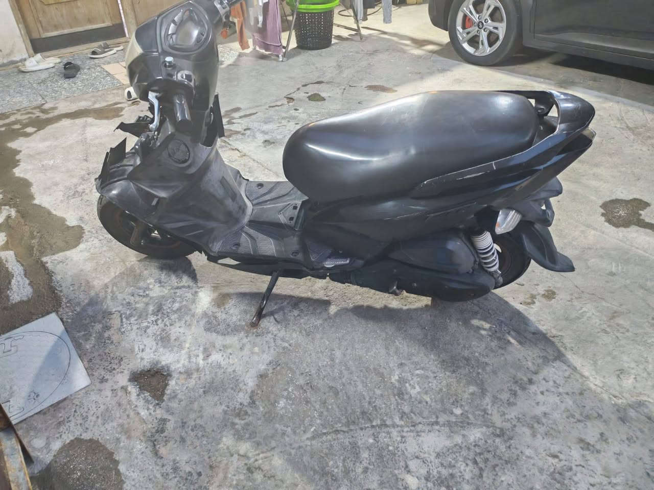 السلام عليكم شباب للبيع ثعلب جي تي ار
نكره سلف نقوصاتها كدامكم 
مكاني بغداد العامريه سعرها ٤٠٠ وبيها مجال 
***********
