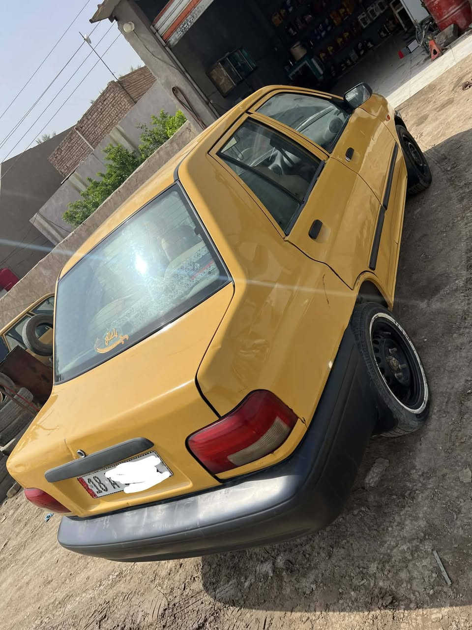 سايبا موديل15للبيع 
مكينه وكير وحداديه خير من الله 

تدفئه تبريد شغال 

تخم تاير جديد 

كهربائياتها كله شغاله 

بيه  ضربه خفيفه بالجاملغ الخلف السائق

شواصيها حلوات  رقم بابل انكليزي 

السعر 30وبيها مجال 

***********. اتصل وبيك خير وتدلل
