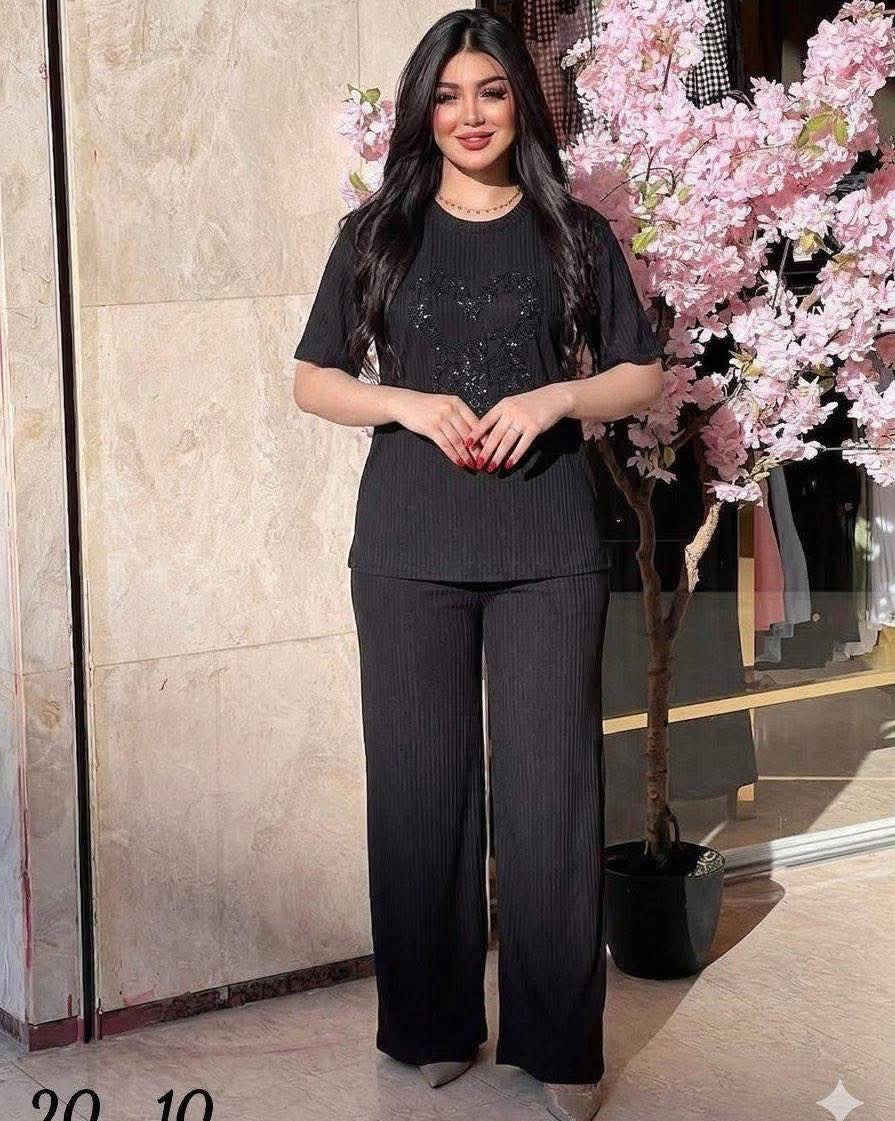 توفر تراك نساي خامه كريشه كفله سعر درزن 50 الف
البيع فقط جمله
الحجز وتساب
***********
