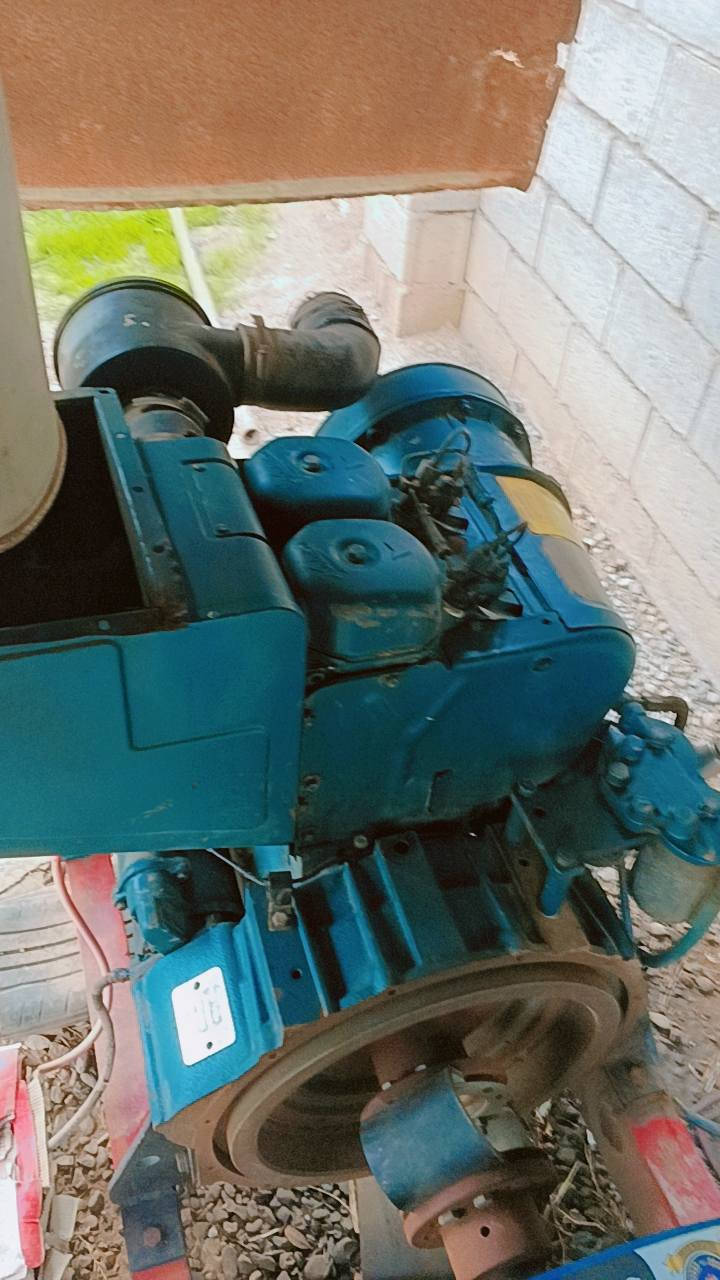 السلام عليكم
 مولد دويز الماني 2بستم 
حاويه بعده جديد استخدم قليل 
موصفاته ....
‏بم نوزل رفيع 
راس توليد 12ونص كيفي 45انبير صافي 
بي جهاز اطفاء سويج 
***********
مكان ......ديالى
‏
