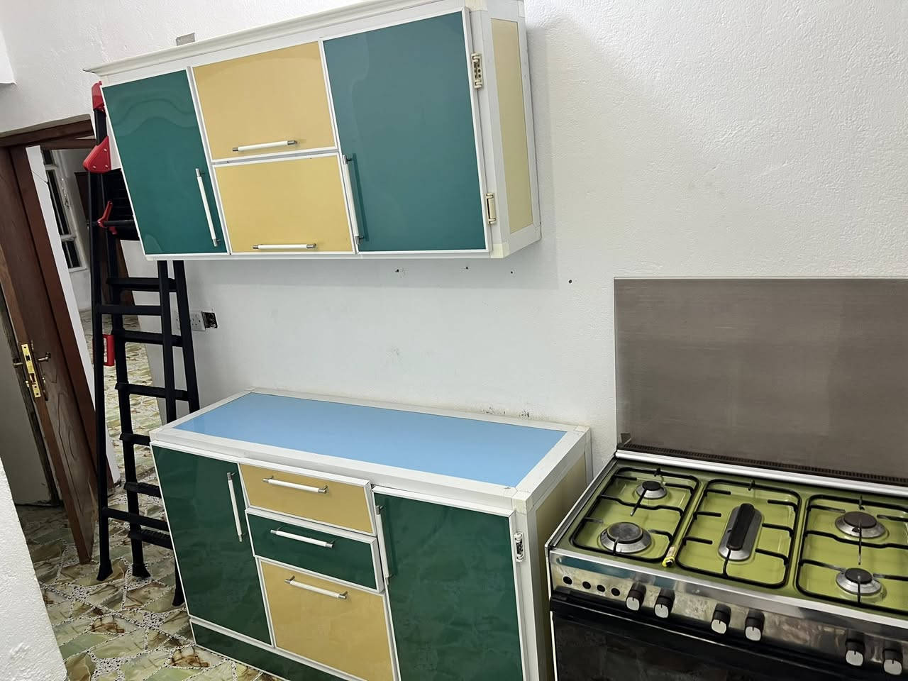 كاونتر مستعمل 3 قطع للبيع السعر 175 وبيه مجال


**إذا كنت صاحب هذا الإعلان وتريد حذفه لأي سبب، رجاءا أرسل رسالة إلى الدعم الفني**