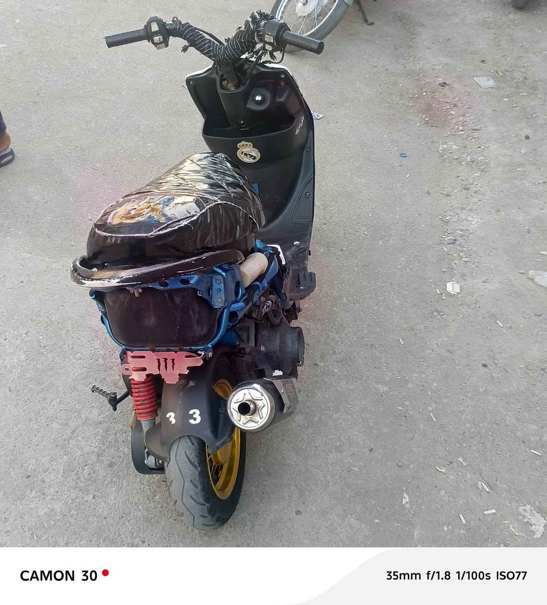ماكس عدله بلادي ٤٩ بوشته مامفتوحه سلف هندر تعميره بيت عقيل ويل رياضي شاصي لون مميز  صالنصهSC  سلف٥٥ نكره سلف مكاني ديالى بعقوبه سعر٤٠٠ بيهه مجال  هذا رقمي ***********
