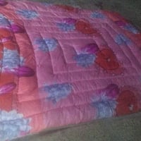 أثاث غرفة نوم • أغراض • للبيع