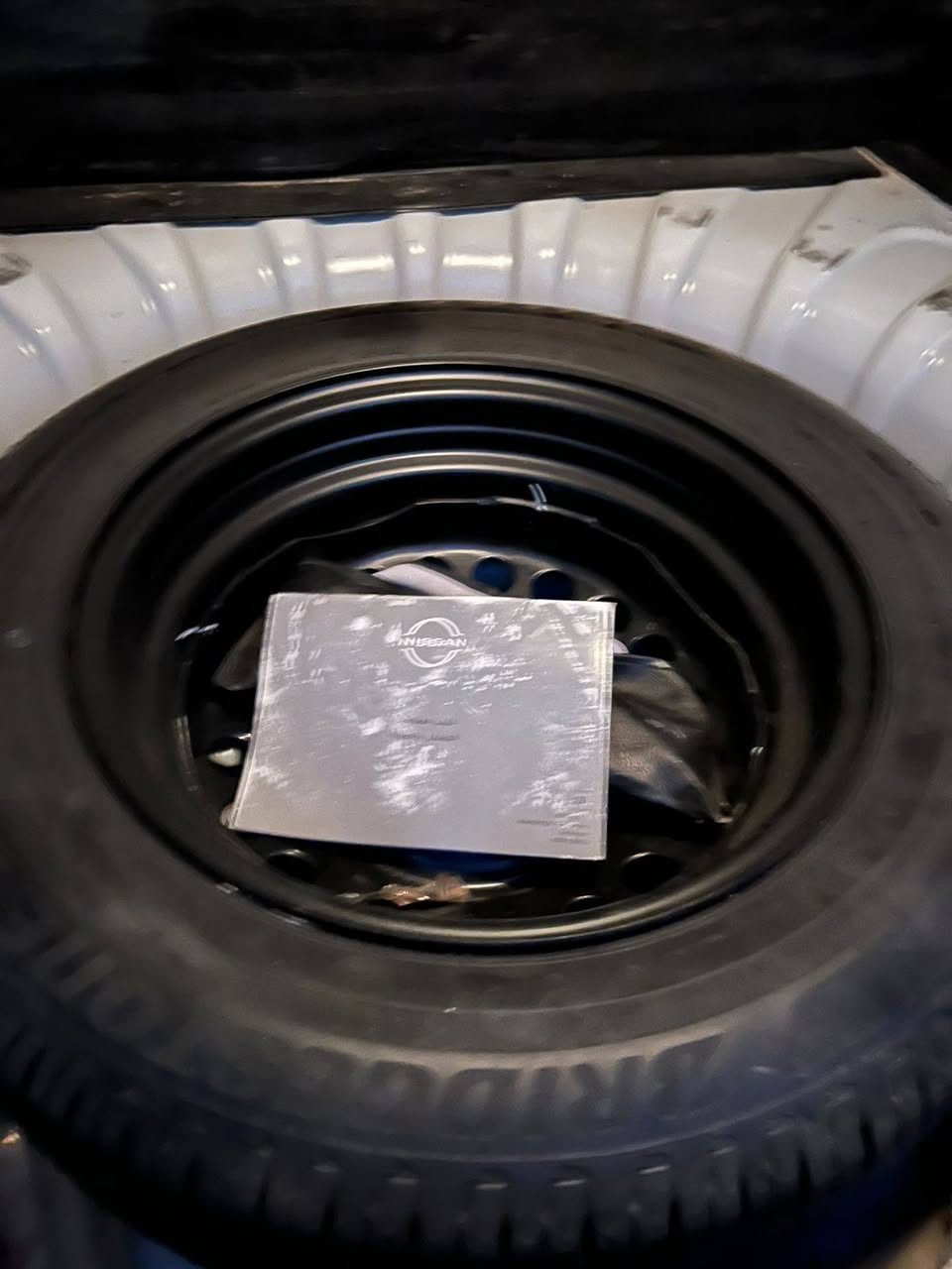 السلام عليكم نيسان صني مكفوله ماعده برد قليل مديل 2023 سياره حلوه وجاهزه مكينه كير تبريد تريد وكاله تريد تحويل سعر 118 سبيره مانازل هندي سياره رقم هاتف ***********
