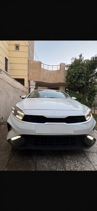 كيا سيراتو موديل 2022 كفاله عامه فول مواصفات رقم بغداد بأسمي  مكاني بغ...